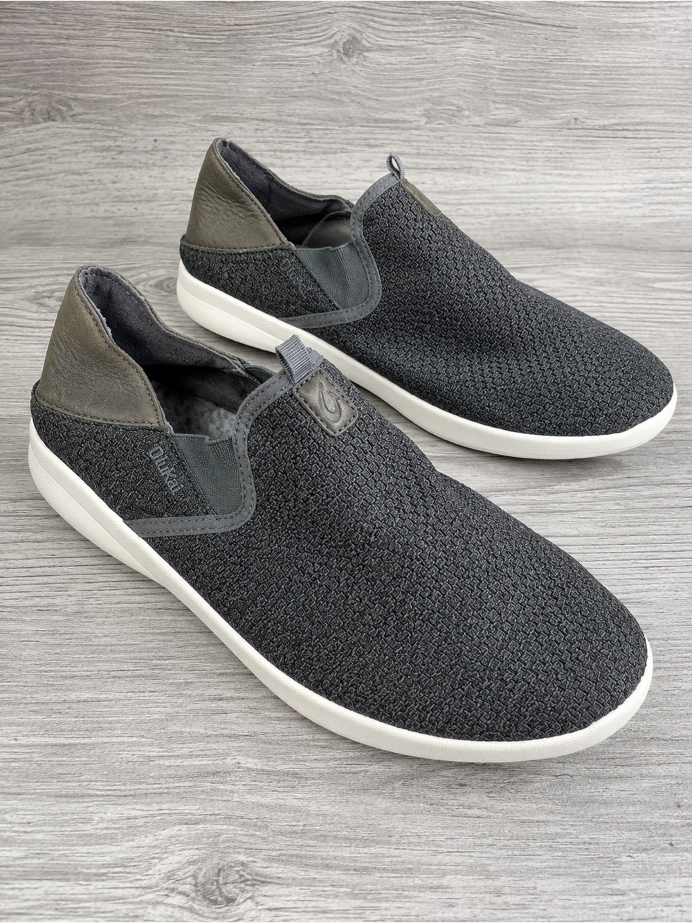 OluKai Men’s Gray Mesh Slip-On Comfort Sneakers Shoes Size 12